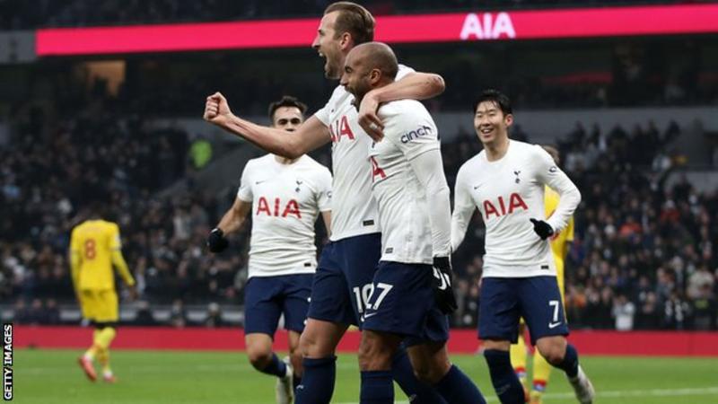 Tottenham boost top-four hopes after Palace win