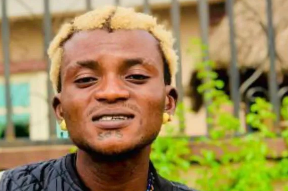 Portable, Poco Lee perform together after social media rift