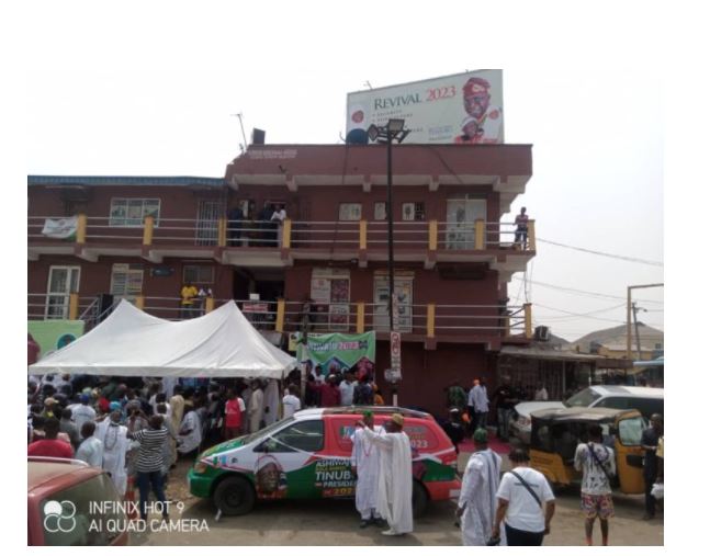 2023: Lagos Speaker unveils billboard, vehicles donated for Tinubu’s presidential campaign
