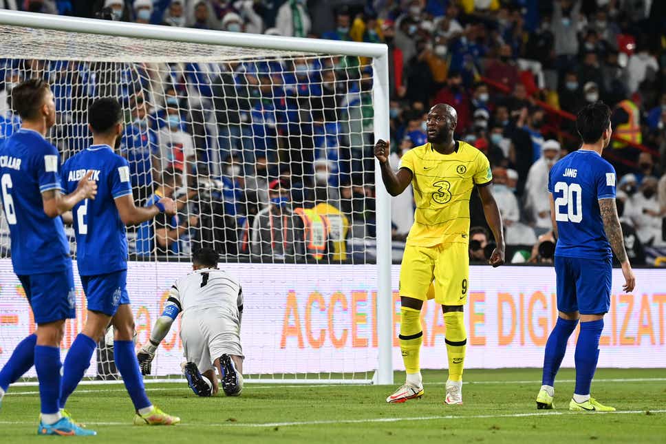 FIFA Club World Cup: Chelsea beat Al Hilal to reach final