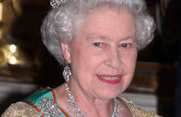 BREAKING: Queen Elizabeth II is dead