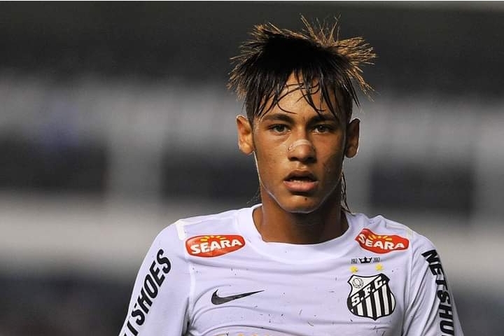 Police arrest hacker accused of stealing from Neymar