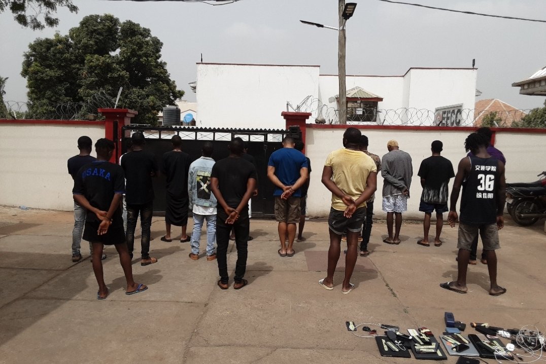 EFCC arrests 17 internet fraud suspects in Benue