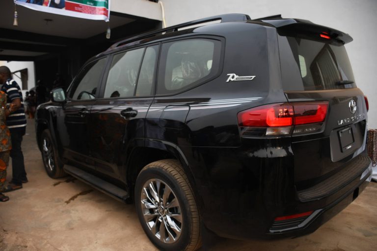 Makinde gifts Olubadan-designate brand new SUV ahead of coronation