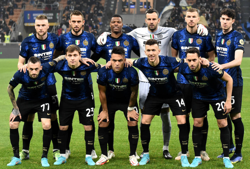 Inter Milan hand Serie A title rivals further impetus