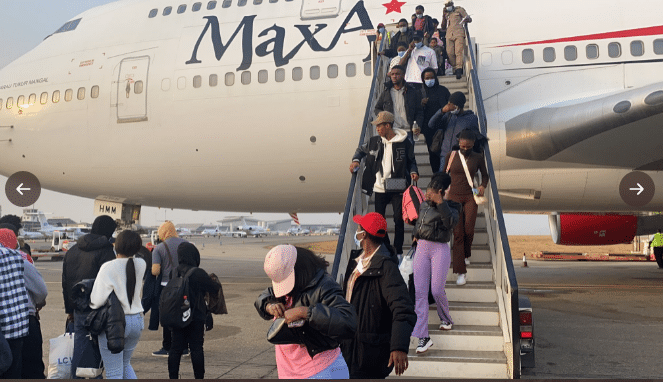 BREAKING: FG gives Ukraine returnees $100 each