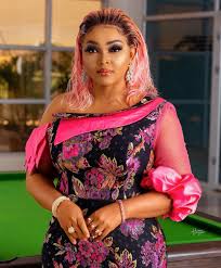 Mercy Aigbe tongue lashes social media users over responses to late Dr. Chinelo’s tweet calling for prayer