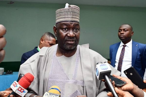 Minister blames vandals for latest collapse of electricity grid
