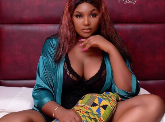 Nollywood actress, Chinedu Bernard slumps,  dies in church