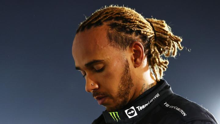 F1: Hamilton writes off world title chances after woeful sprint race