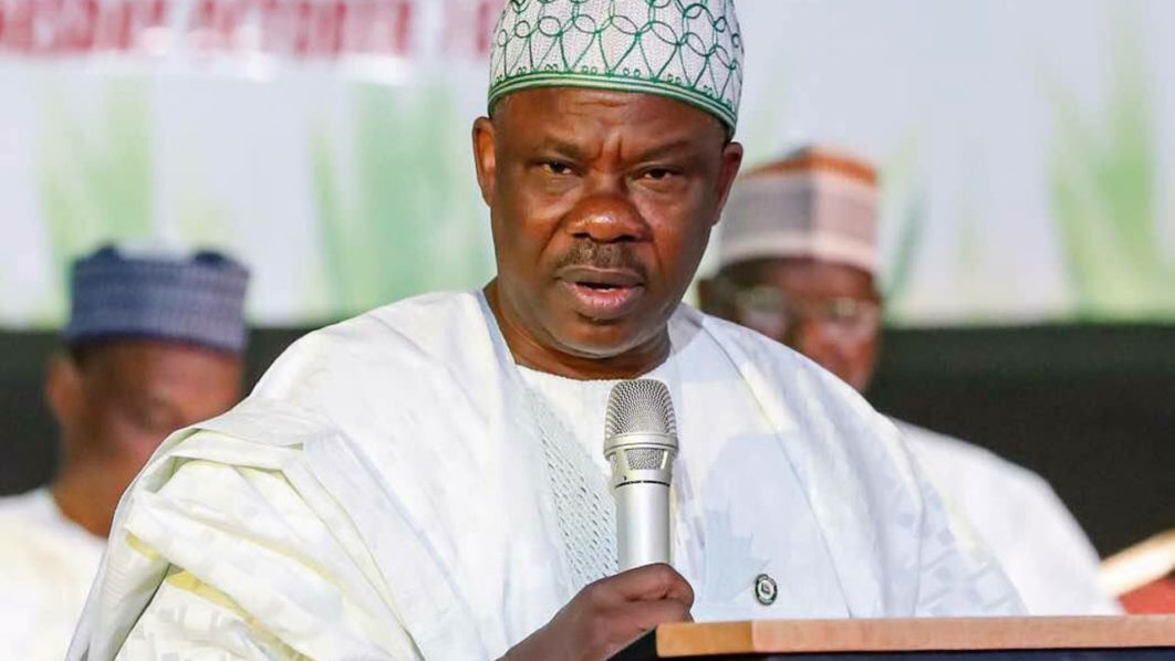 2023 Presidency: Sen. Amosun makes intention known to Senate