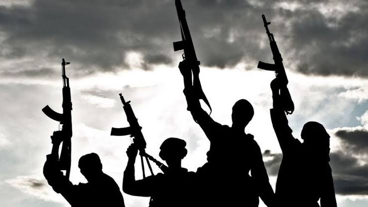 INSECURITY! Gunmen reportedly kidnap 10 travellers in Ondo