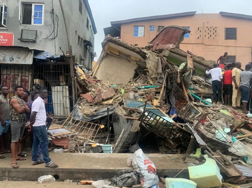 Lagos suspends approval of structures above three floors in Ebute Metta