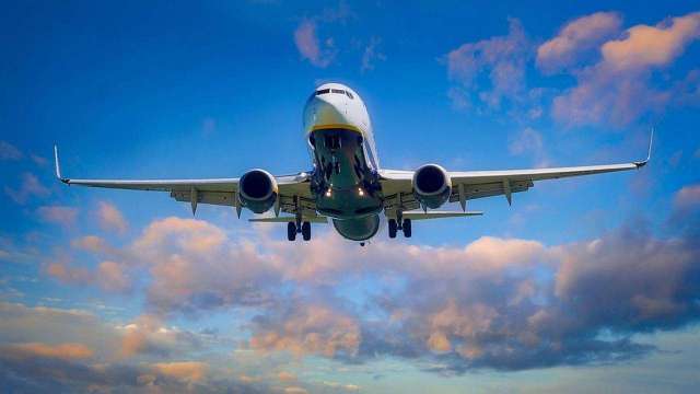 9 pilots, 32 cabin crew suspended over alcohol test