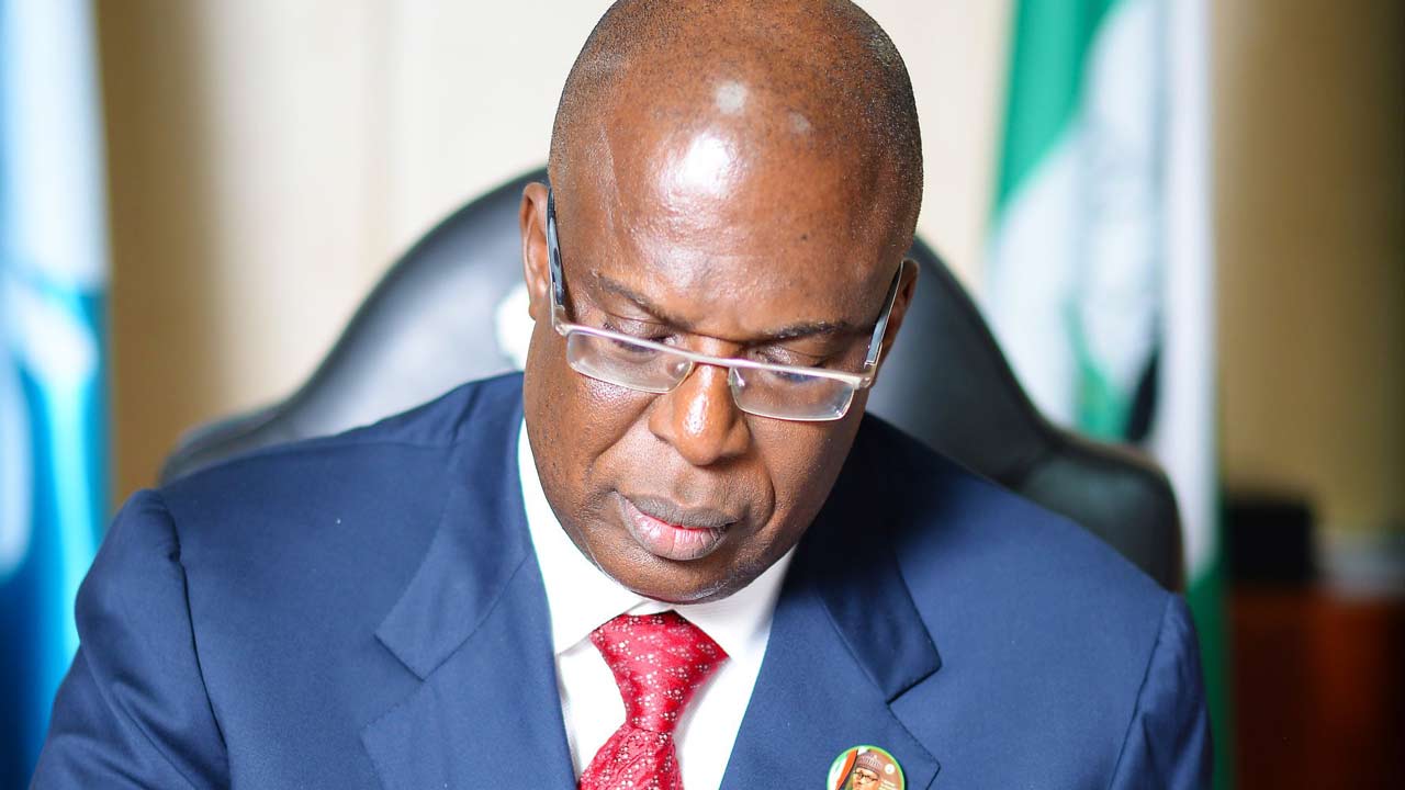Bayelsa guber race: Despite disqualification, Sylva begins massive campaign