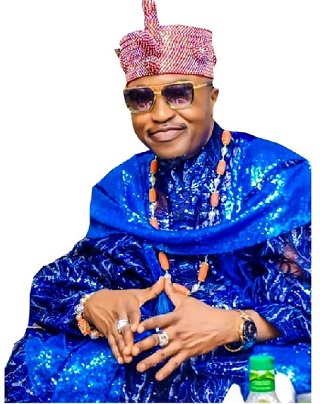 Oluwo of Iwo makes U-turn, declares support for Adeleke