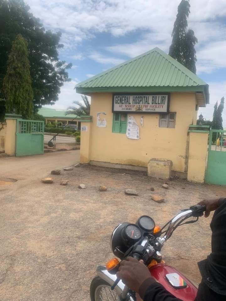 Gombe State hospital where people receive treatment under leaking roof [PHOTOS]