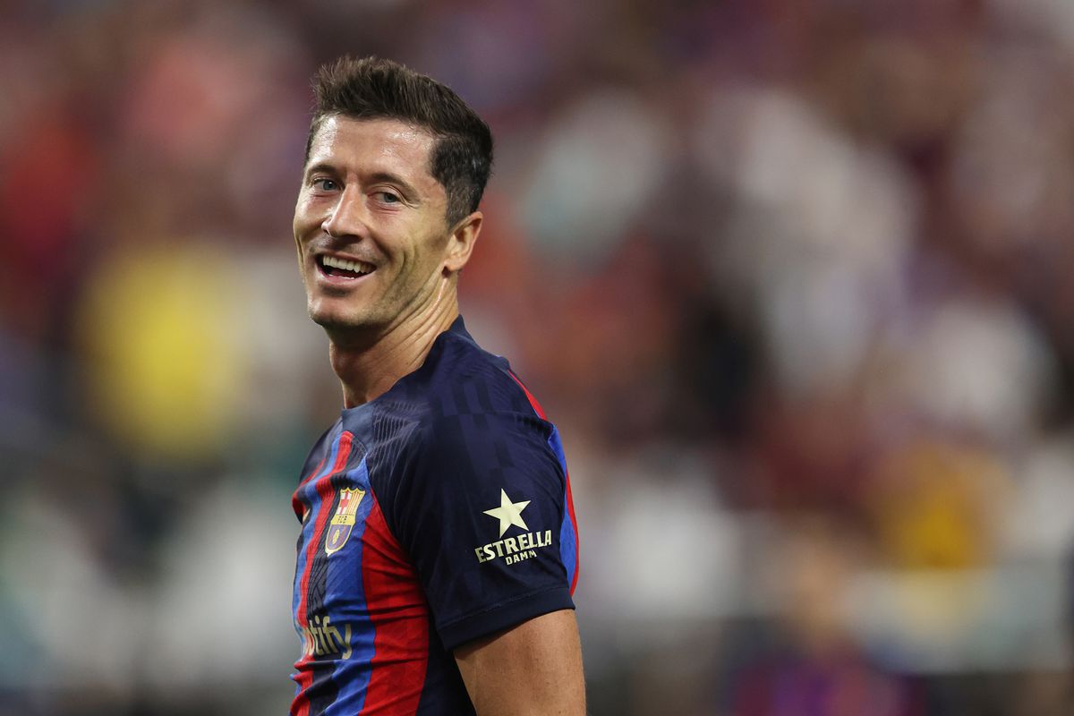 A dream to play with Lionel Messi – Lewandowski