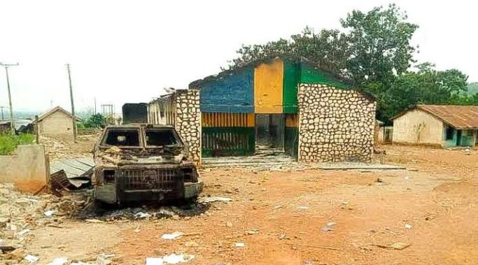 Tension in Imo as unknown gunmen attack Police station, kill four policemen