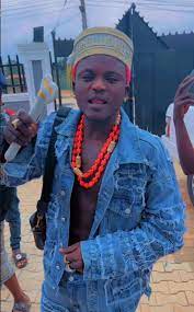 Portable bags Chieftancy title as "Chief Amuludun of Tigbo Awori Land" (VIDEO)