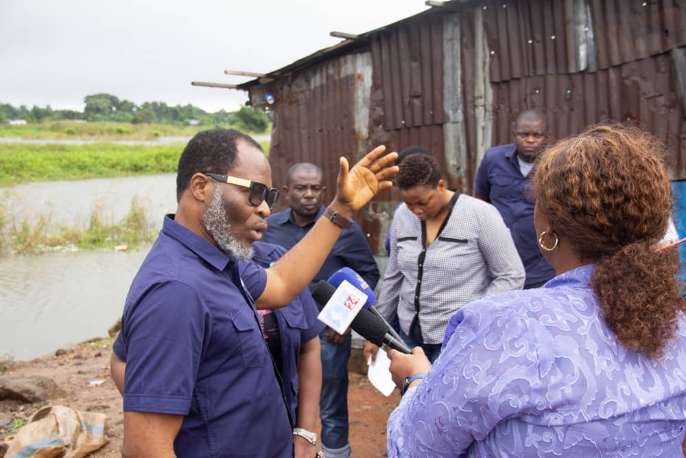 (PHOTOS) DSOB embarks on sensitisation tour of flood ravaged communities in Delta