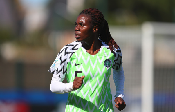 Monday Gift puts pen to paper for Spanish club UDG Tenerife