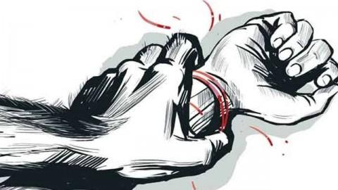 16-year-old girl gang-raped, set ablaze