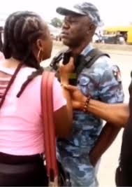 Woman caught on camera assaulting a policeman [VIDEO]