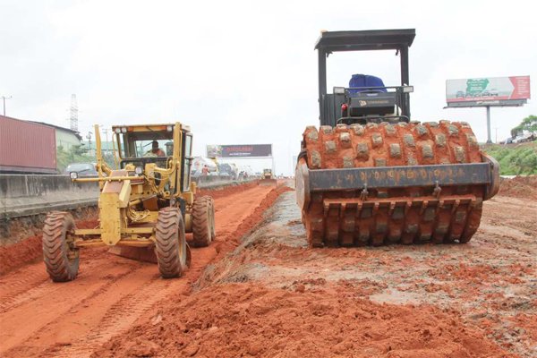 LASG announces traffic diversion, as FG commence repairs along Berger-OPIC axis tomorrow (PHOTO)