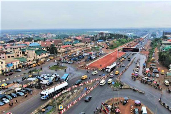 LASG announces traffic diversion, as FG commence repairs along Berger-OPIC axis tomorrow (PHOTO)