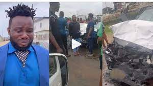 How Sabinus allegedly engages girlfriend before crashing his N40m Mercedes Benz GLE SUV