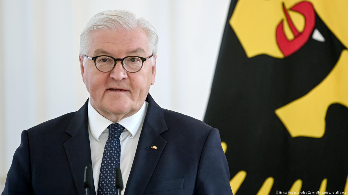 German President Steinmeier makes surprise visit to Kiev