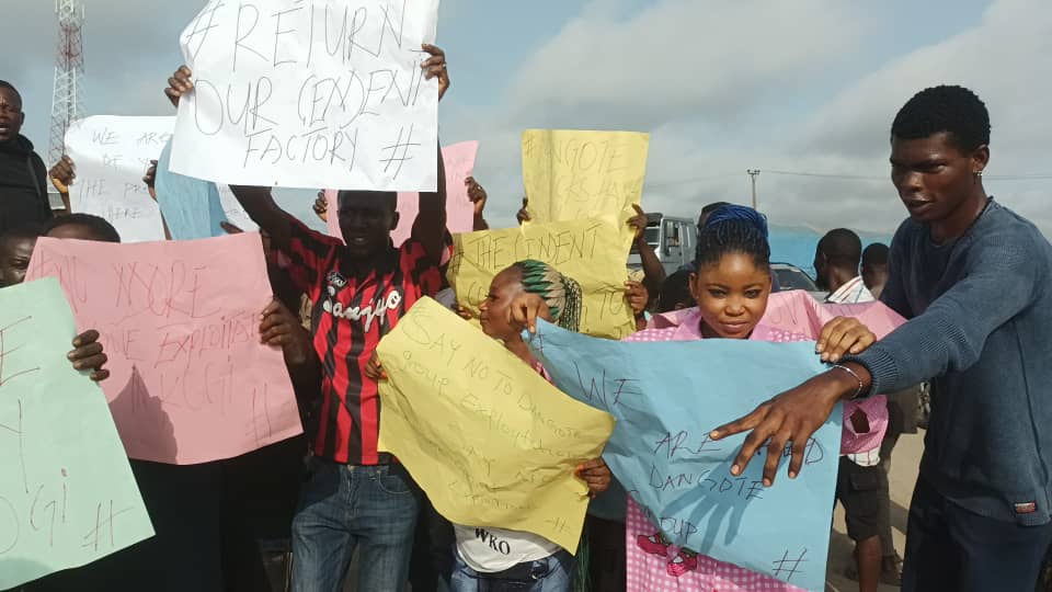 Kogi youths protest against Dangote’s ownership of State Cement Factory