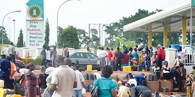 DSS, oil marketers set to clear petrol queues in 48 hours