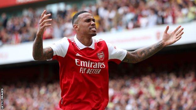 Mikel Arteta announces new Gabriel contract