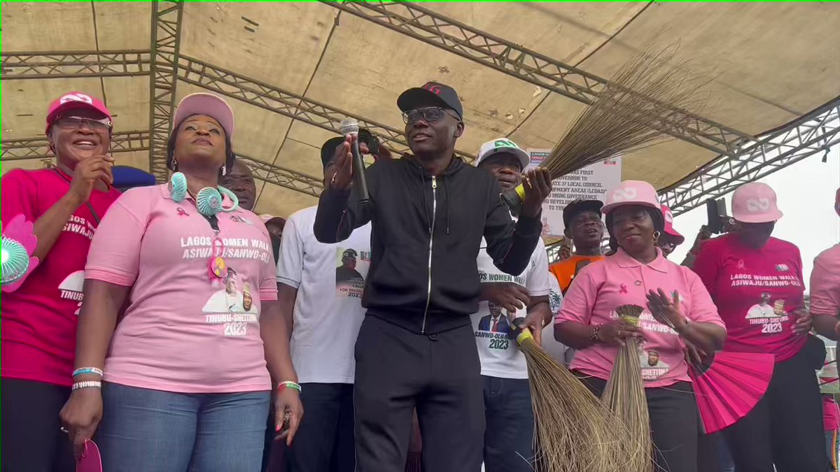 LAGOS WOMEN WALK: Sanwo-Olu dances Buga  (VIDEO)