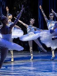 WAR: Paris grants stranded Ukrainian dancers long-term residency to keep them safe 