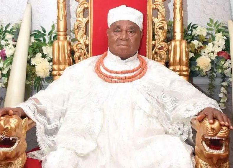 Esama of Benin Kingdom hosts BBNaija 7 winner, gifts her 10 plots of Land