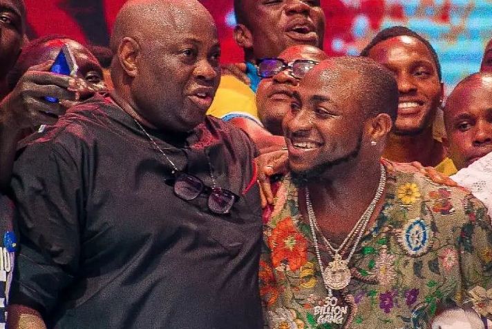 Dele Momodu under attack over condolence visit to the Adelekes