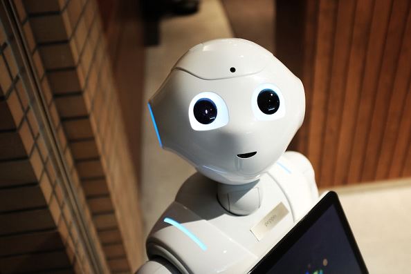 Mass Layoffs and Hiring Freezes in Tech: Should You Worry?