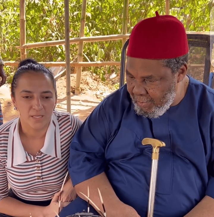 "Otego kwa aka", Pete Edochie teaches white lady Igbo language