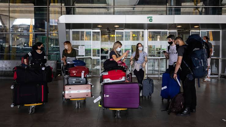 COVID-19: No more wearing of face masks at airports – FG