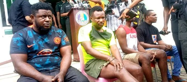 Drama as suspected kidnapper, John Lyon and accomplice beg to go to prison than police custody
