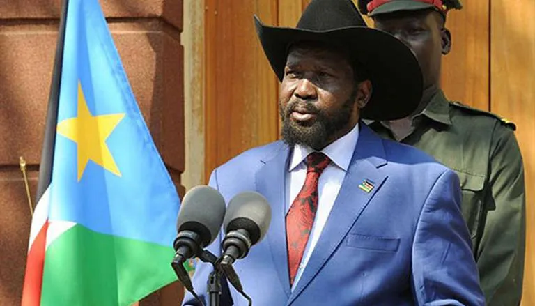 [Video] President Salva urinates on his pant in public