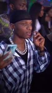 Wizkid frees himself to fans during Asake’s show in Lagos