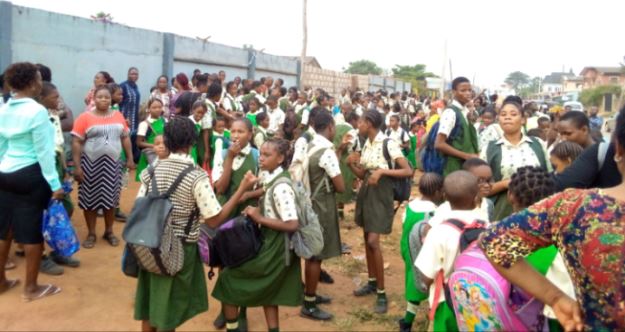 Hoodlums invade Lagos school, chase away students, destroy property