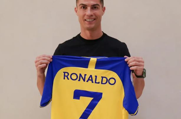 Ronaldo eyes shock Real Madrid return