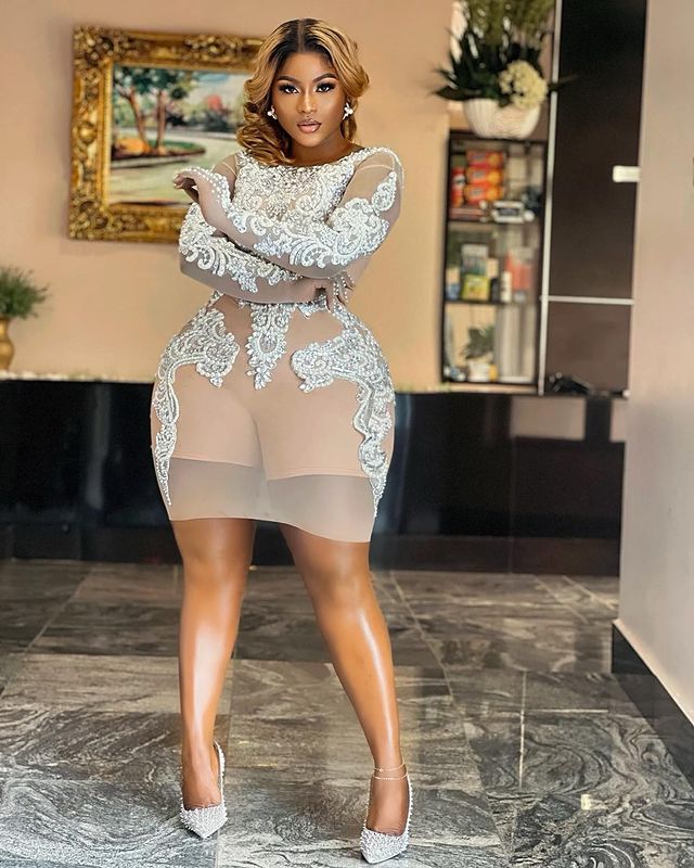 Netizens slam Destiny Etiko over outfit to Nkiru Sylvanus wedding