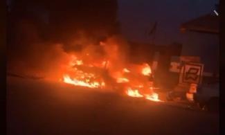 Soldiers burn police station, vehicles over killing of their colleagues by Policemen in Ikorodu