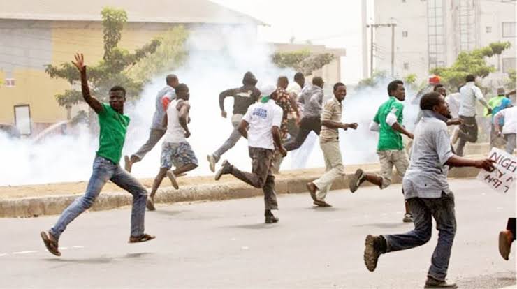 Aftermath of guber verdict: Kano in panic mode as parents rush to school to pick kids